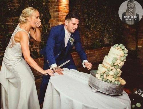 Такие свадебные фото с тортом есть не у каждой пары но какие искренние эмоции! 01