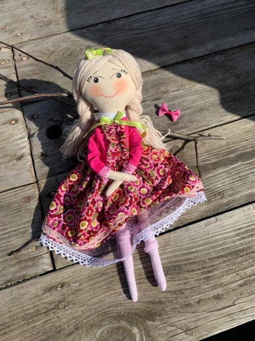 Новая девочка из серии кукол Лучшая Подружка для марии выполнена. 03