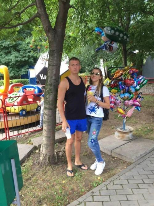 Пятнадцать лет, как Сбылась моя Мечта - ты Стала Моей Женой - 37-летний комик Алексей Щербаков трогательно обратился к своей 38-летней супруге. 02