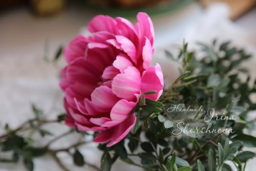 Уже завтра этот волшебный древовидный пион будет вплетаться в веночек для маленькой принцессы. 02