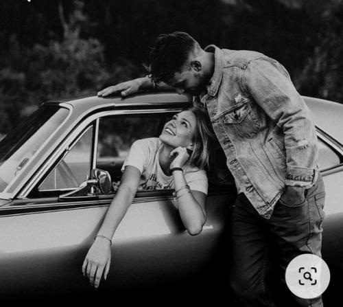 Фотосессия с ретро автомобилем так нас вдохновила, что мы решили сделать ещё один фото проект. 06