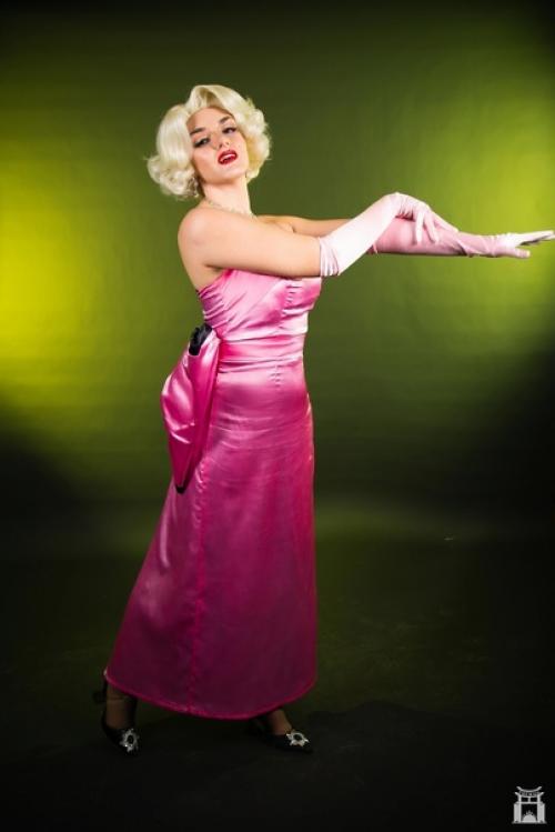 Стало интересно, что скажите по моему косплею на Мэрилин Монро. 02 Стало интересно, что скажите по моему косплею на Мэрилин Монро. 02