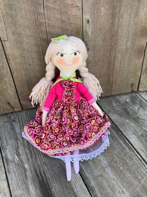 Новая девочка из серии кукол Лучшая Подружка для марии выполнена. 04