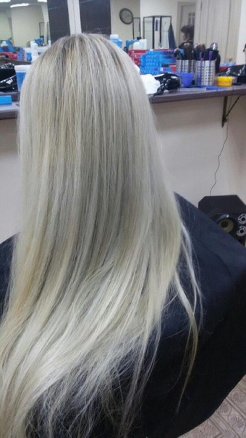 Мечтаешь почувствовать себя сногшебательно чтобы над твоим уникальным образом работал профессионал парикмахер стилист. 06