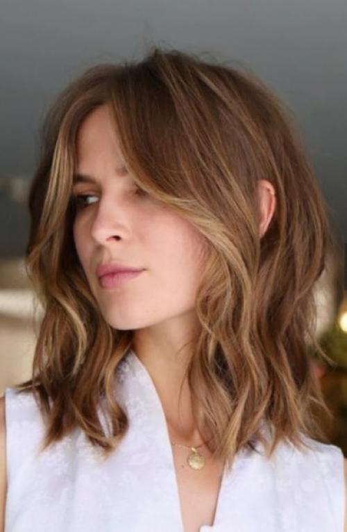 Существует идеальная стрижка каре для любой женщины, которая хочет изменить свой стиль. 01