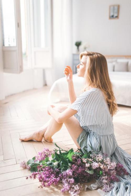 До конца этой недели ещё есть возможность устроить такую воздушную живописную съёмку с большим букетом сирени? 07