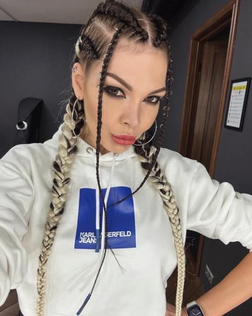 Всегда стараюсь заплести волосы перед отпуском: 02