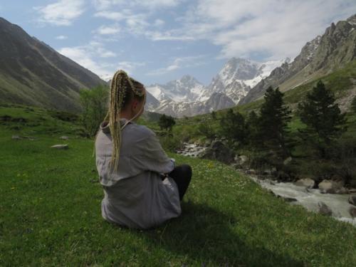 Путешествия - единственная вещь на свете, покупая которую ты становишься богаче. 01