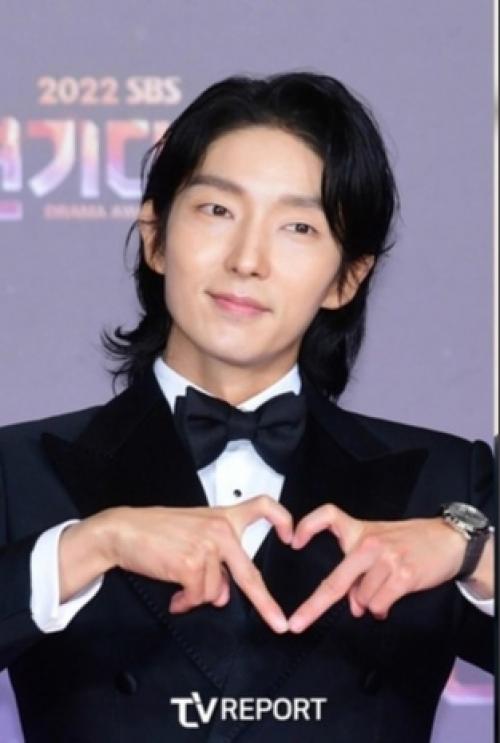 Нетизены неоднозначно отреагировали на кардинальное преображение ли Джун Ки. 04 Нетизены неоднозначно отреагировали на кардинальное преображение ли Джун Ки. 04