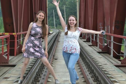 Наш выпускной был Немного не таким, каким мы его себе представляли: без шикарных платьев, причёсок и т. п, но как же душевно всё прошло. 02