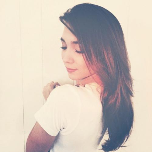 - на протяжении нескольких месяцев Роуэн бланчард в своем Twitter писала различные идеи, как можно провести время, когда тебе скучно. 01