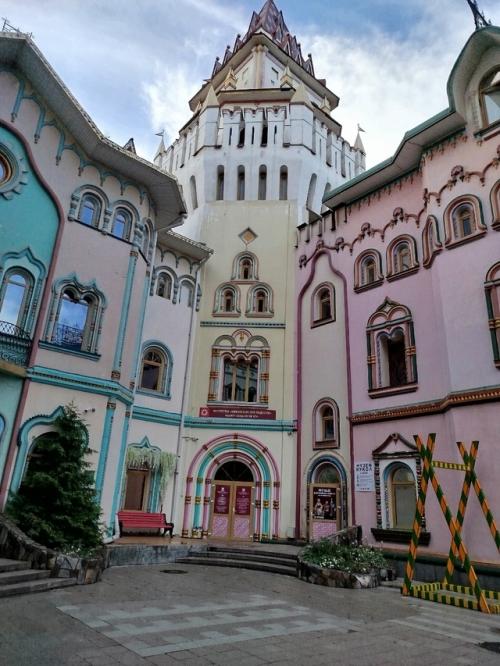 А сейчас Вишенка на торте! 02