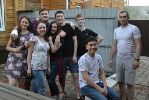 Наш выпускной был Немного не таким, каким мы его себе представляли: без шикарных платьев, причёсок и т. п, но как же душевно всё прошло. 01