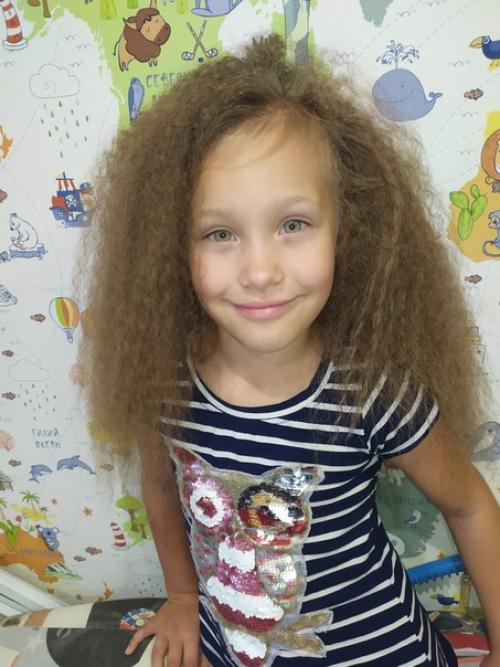 Аафрокосы до и после конечно при виде этой страсти возникает вопрос, а не заплести ли косички ребенку и со скольки лет можно заплетать афрокосички? 02