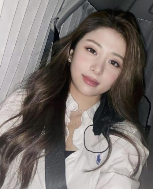 Instiz изменение стиля Хо юнджин действительно было работой бога. 01