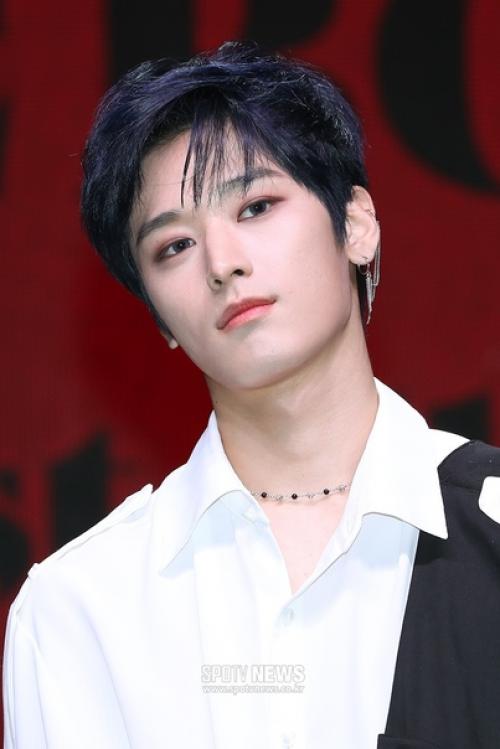 220823: журналисткие фото вижуалов 4-го поколения. 03