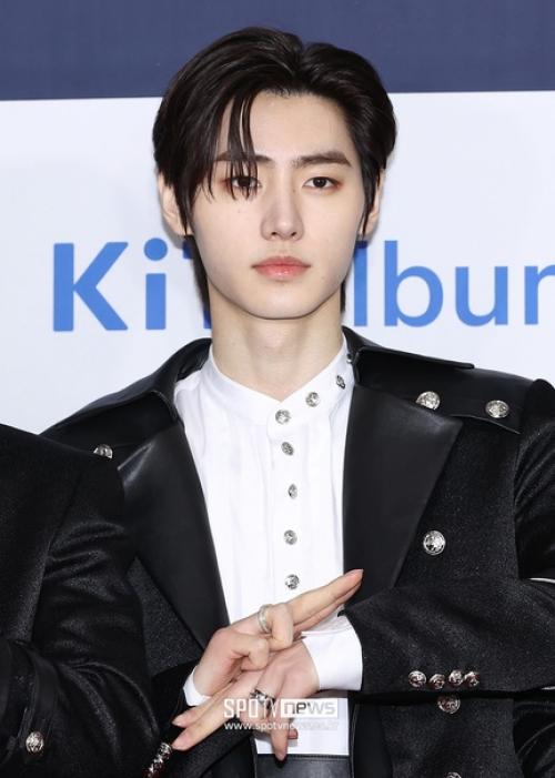 220823: журналисткие фото вижуалов 4-го поколения. 06