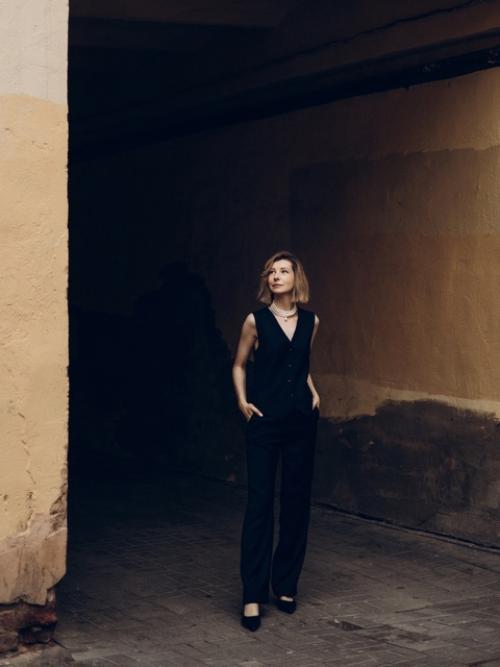 Приехать в Санкт-петербург и быть красивее его - это всё равно что пытаться затмить солнце ночью! 01