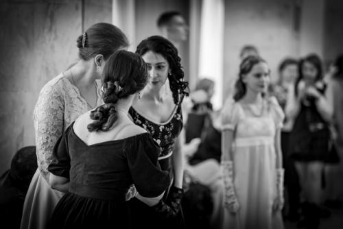 16 сентября отмечается необычный праздник - день завитушек, кудряшек, локонов, волют и вензелей. 04