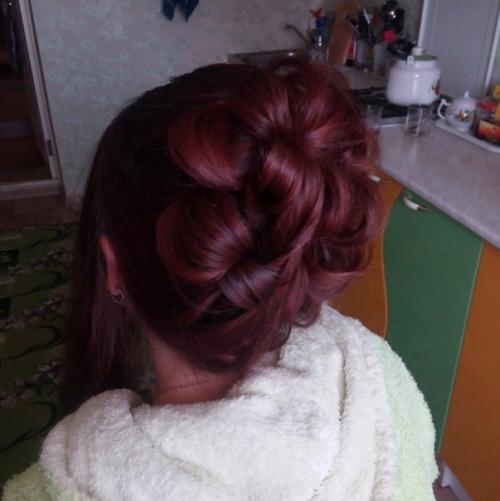 Здравствуйте, случилась такая ситуация: записала беременную женщину на прическу и макияж с выездом на дом. 01