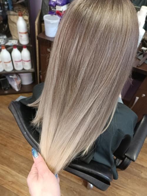 При помощи мелирования можно изменить образ и преобразить внешний вид. 04 При помощи мелирования можно изменить образ и преобразить внешний вид. 04