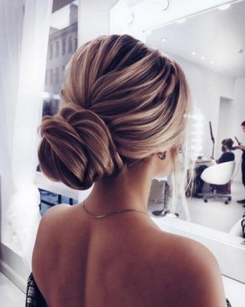 Прически для свадеб и ресторанов. 03