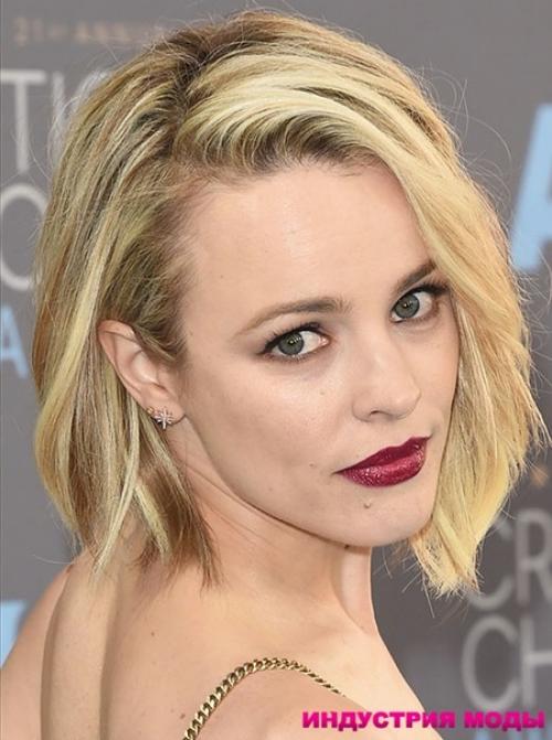 Модная стрижка боб - каре очень универсальна и имеет множество вариантов. 03