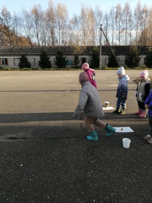 Этот продукт мы хорошо знаем и употребляем практически каждый день, но не все задумываются какова его родина и кто его привез в Россию? 02