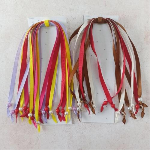 Красивые бантики с полочки номер 51 могут порадовать как маленькую принцессу, так юную леди. 03