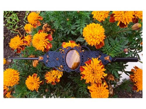 Пару месяцев назад познакомилась девушкой, которая занимается афро причёсками. 04