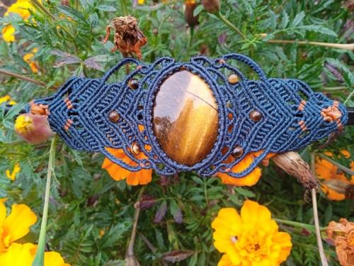 Пару месяцев назад познакомилась девушкой, которая занимается афро причёсками. 05