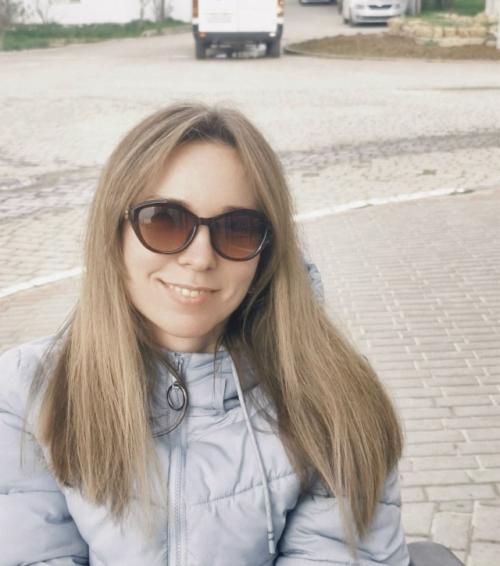 Я стояла в ванной с мокрой копной на голове и не могла поверить, что это теперь мои волосы. 01 Я стояла в ванной с мокрой копной на голове и не могла поверить, что это теперь мои волосы. 01