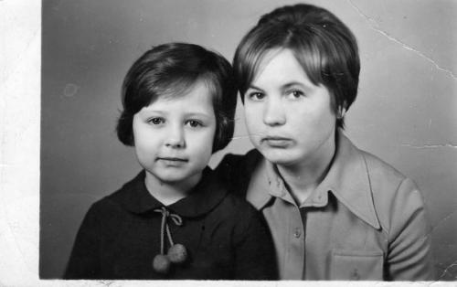 Лирическое отступление.  Моя замечательная мама изо всех сил старалась мне внушить, что самое главное - это хорошо учиться. 02 Лирическое отступление.  Моя замечательная мама изо всех сил старалась мне внушить, что самое главное - это хорошо учиться. 02