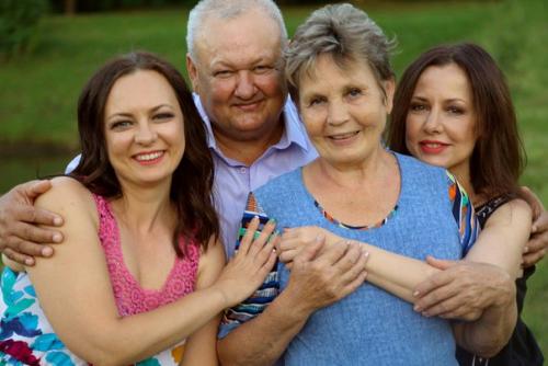 Лирическое отступление.  Моя замечательная мама изо всех сил старалась мне внушить, что самое главное - это хорошо учиться. 03 Лирическое отступление.  Моя замечательная мама изо всех сил старалась мне внушить, что самое главное - это хорошо учиться. 03