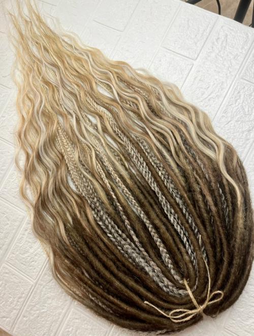 Общаясь с коллегами из разных регионов нашей страны, я узнала интересный факт: в каждом регионе свой тренд на палитру. 01