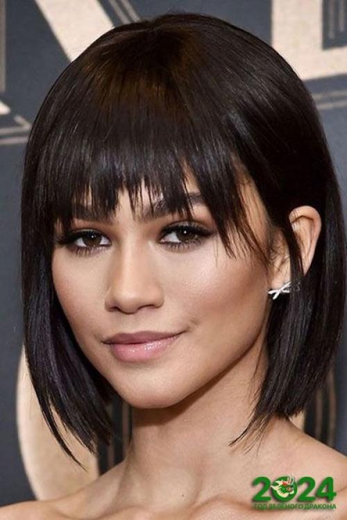 Модные челки. Челка - однозначный тренд 2023 и 2024 года. 01