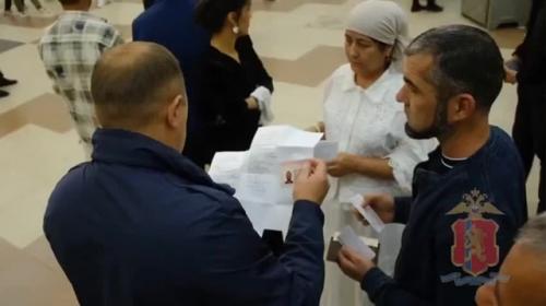 В красноярском крае силовики накрыли свадьбу на 650 человек. 01