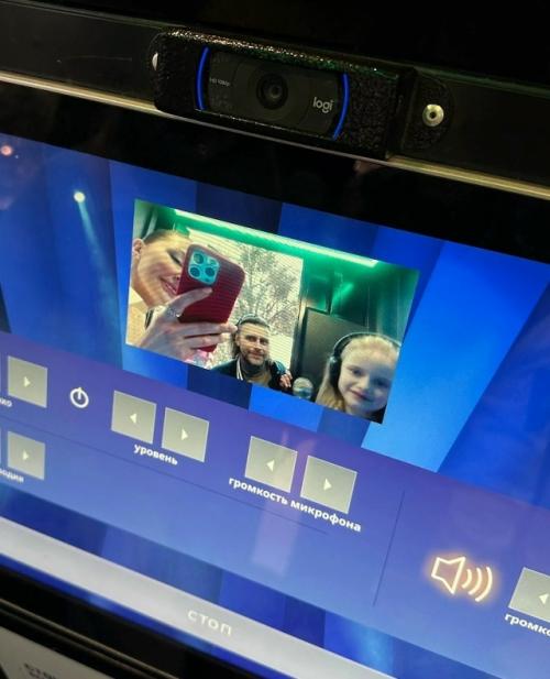 Дети анастасии Заворотнюк вместе проводят время. 05