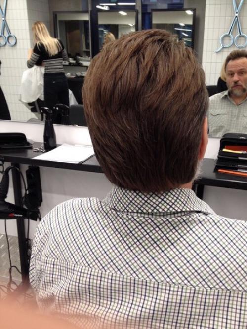 Ребята!  Есть отличная возможность сделать себе классную прическу головы и не менее клевое оформление бороды? 04