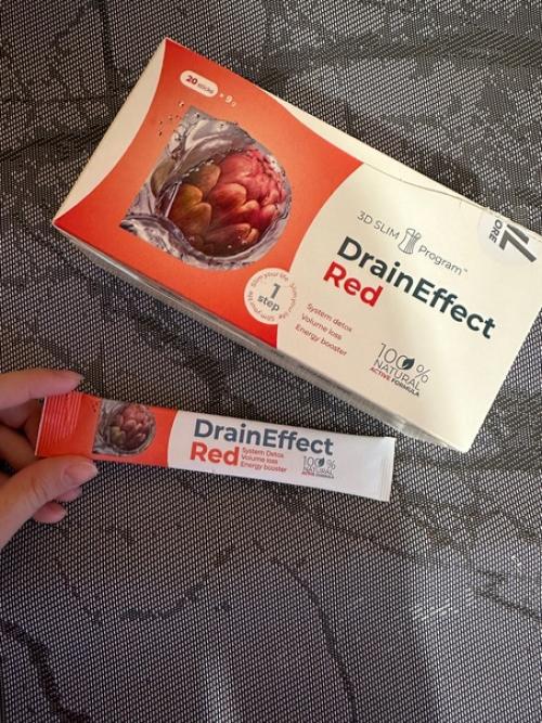 Мне некогда с утра делать зарядку и разгонять лимфу, делать прыжки или лежать на полу с поднятыми конечностями. 01