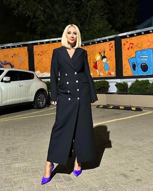 В том случае, если ты давно хотел перемен в своём образе, но так и не решился, эта подборка поможет принять решение. 05