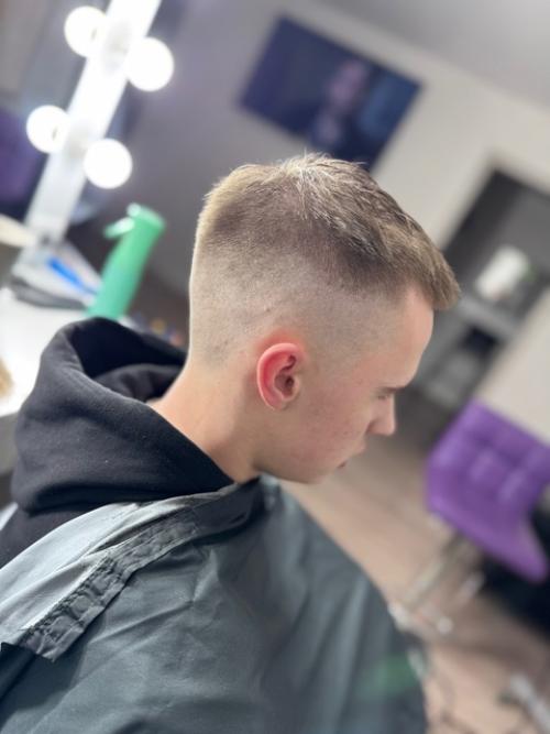 Вот интересный пост о мужских стрижках и уходе за волосами: 01 Вот интересный пост о мужских стрижках и уходе за волосами: 01