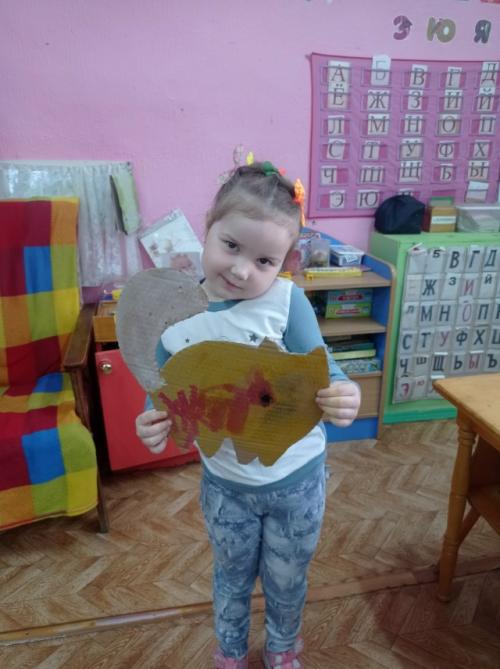 Лишь в том случае, если у вас появился безцветный котейка, приглашайте грумера! 07