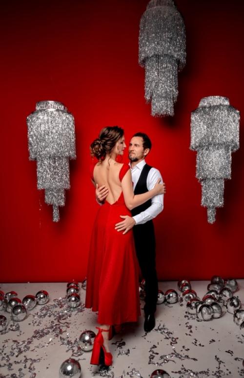 18 и 25 ноября. 02