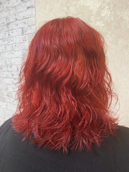 Стрижка шегги - модная, слоистая градуированная форма. 02