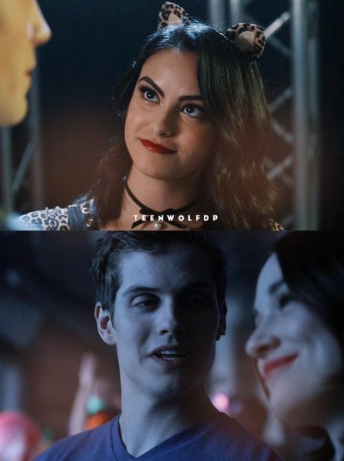 Она ворвалась в его жизнь совершенно неожиданно, полностью перевернув ее. 01