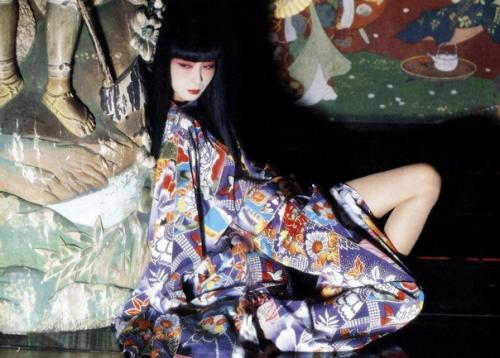 Sayoko Yamaguchi (1949-2007) - японская модель и актриса. 04 Sayoko Yamaguchi (1949-2007) - японская модель и актриса. 04