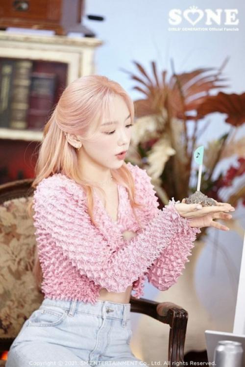 Theqoo одежда, которую носят многие знаменитости в наше время. 02 Theqoo одежда, которую носят многие знаменитости в наше время. 02