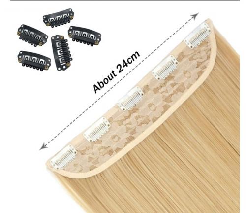 Посмотрев на фото с яркой, эффектной женщиной, можно не совсем заметить каких то изменений в ее образе, в отношении волос. 04