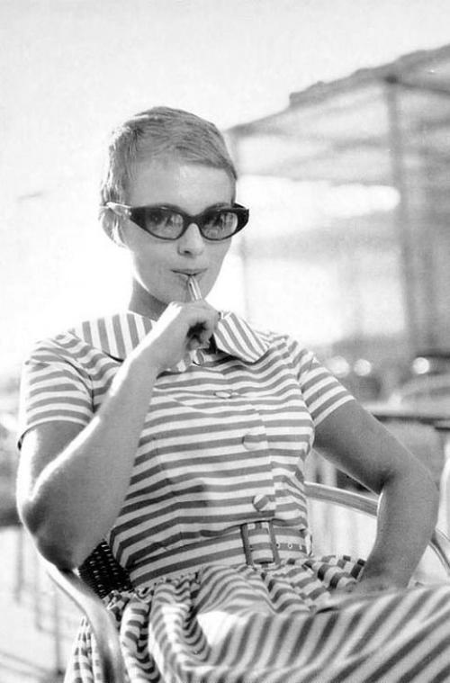 Джин сиберг в х/ф На Последнем Дыхании: новая формула французского шика. 01